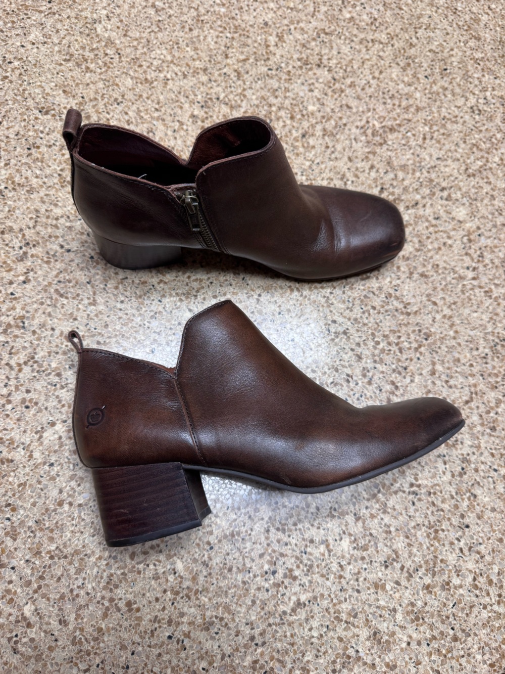 Born Kenzy Women’s Brown Leather Side-Zip Ankle Boots